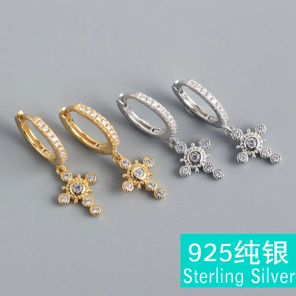 

Light Luxury S925 Sterling Silver INS Diamond Design Cross Earrings Omen Classic Temperament Party Wedding Jewelry Accessories