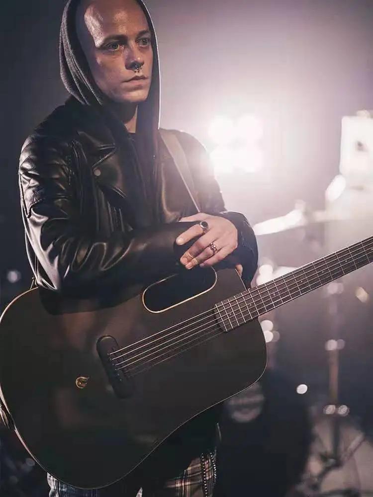 41 дюймовая гитара FreeBoost LAVA ME PRO из углеродного волокна с эффектами без подключения