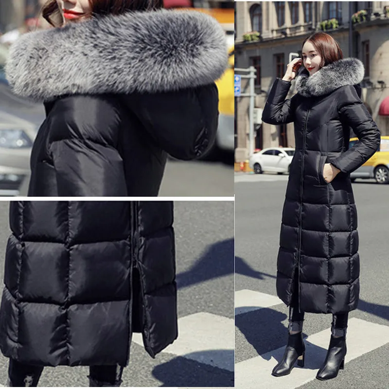 Толстая теплая куртка-пуховик на белом утином пуху зимняя парка с мехом енота