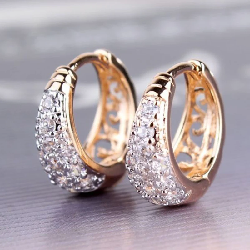 Модные женские серьги с инкрустированным кристаллом и фианитом золотого цвета