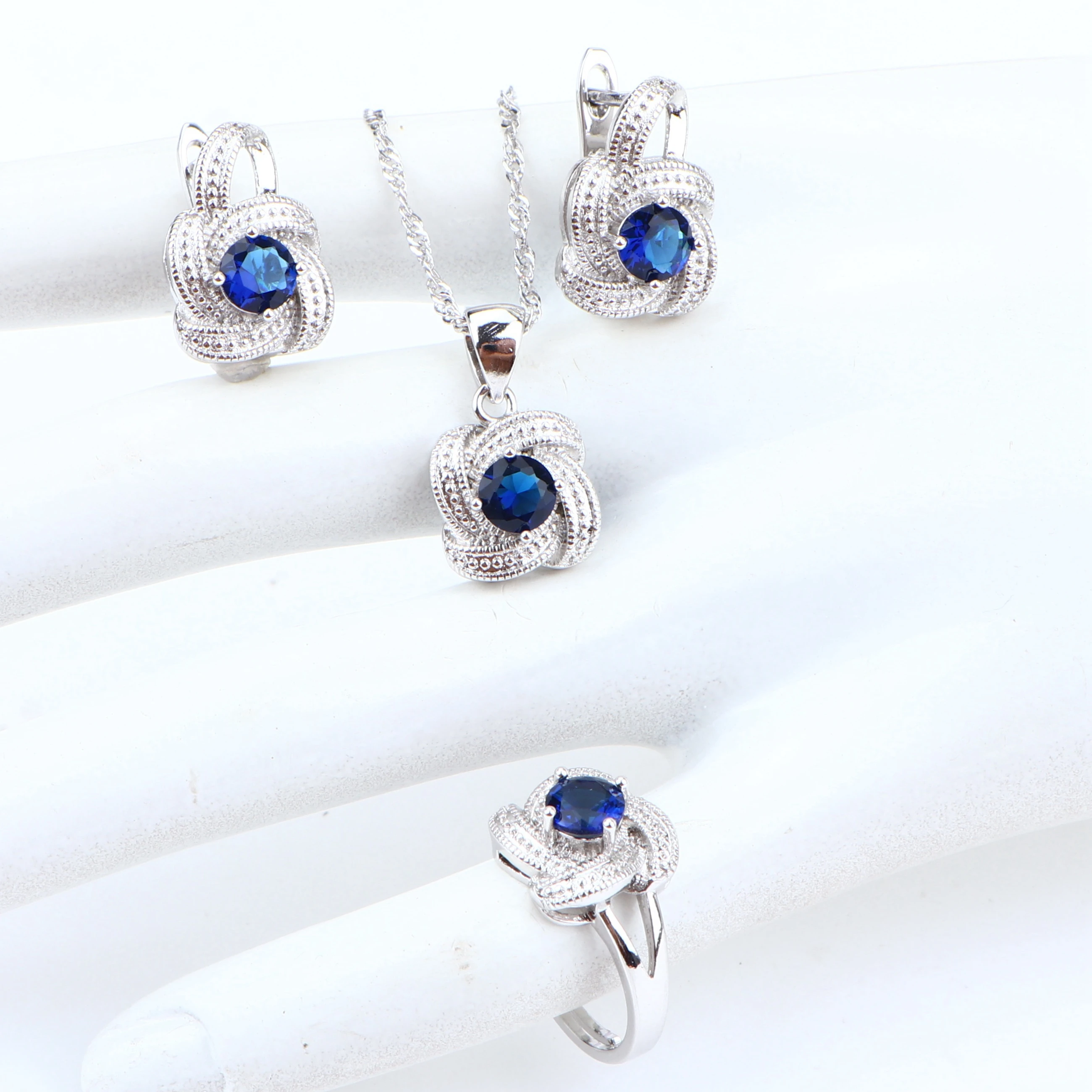 Комплект из колье серёг и браслета серебра 925 пробы | Украшения аксессуары