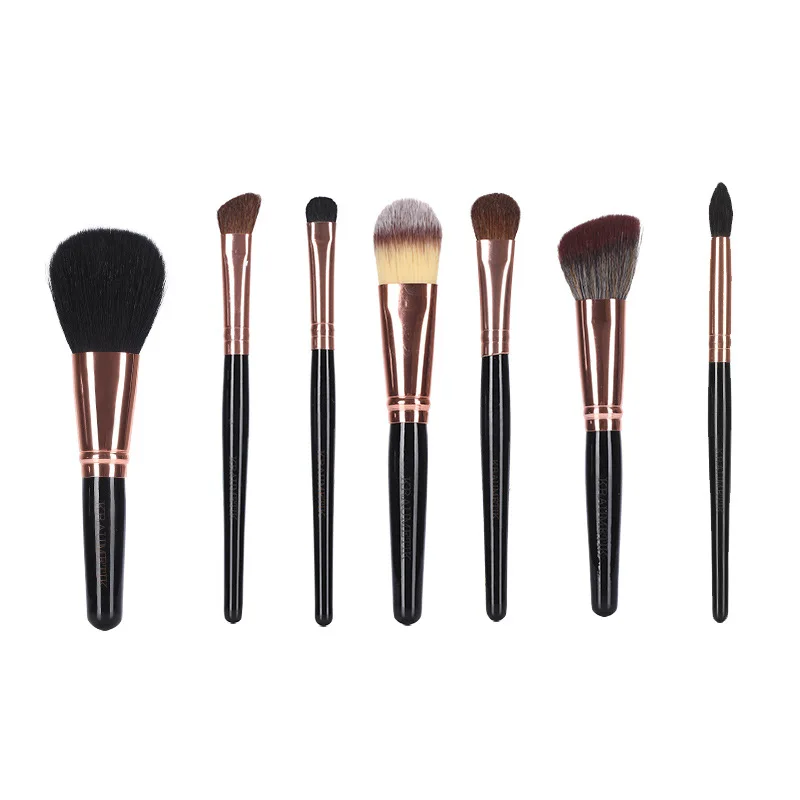 

2021 new foundation brush soft hair makeup brush set eye shadow brush blush powder makeup tools