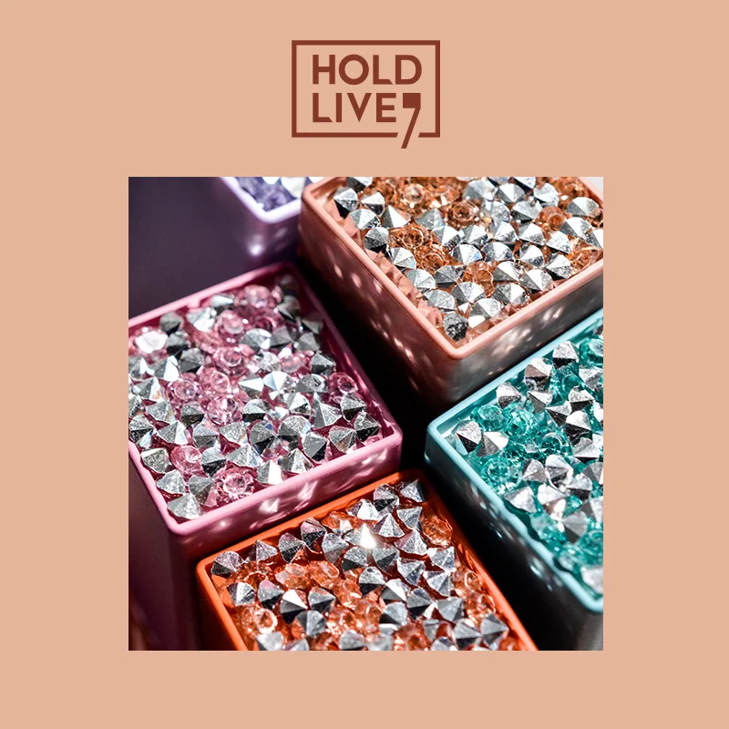 Глазурованная помада HOLD LIVE The Love of Orchid series разноцветная матовая туманная кремовая