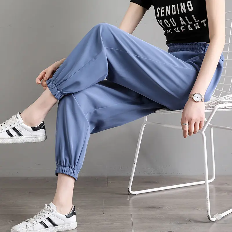 

Women 2021 Spring Summer Fashion Solid Color Loose Pants Female High Waist Chiffon Harem Pants Ladies Thin Casual Trousers L132