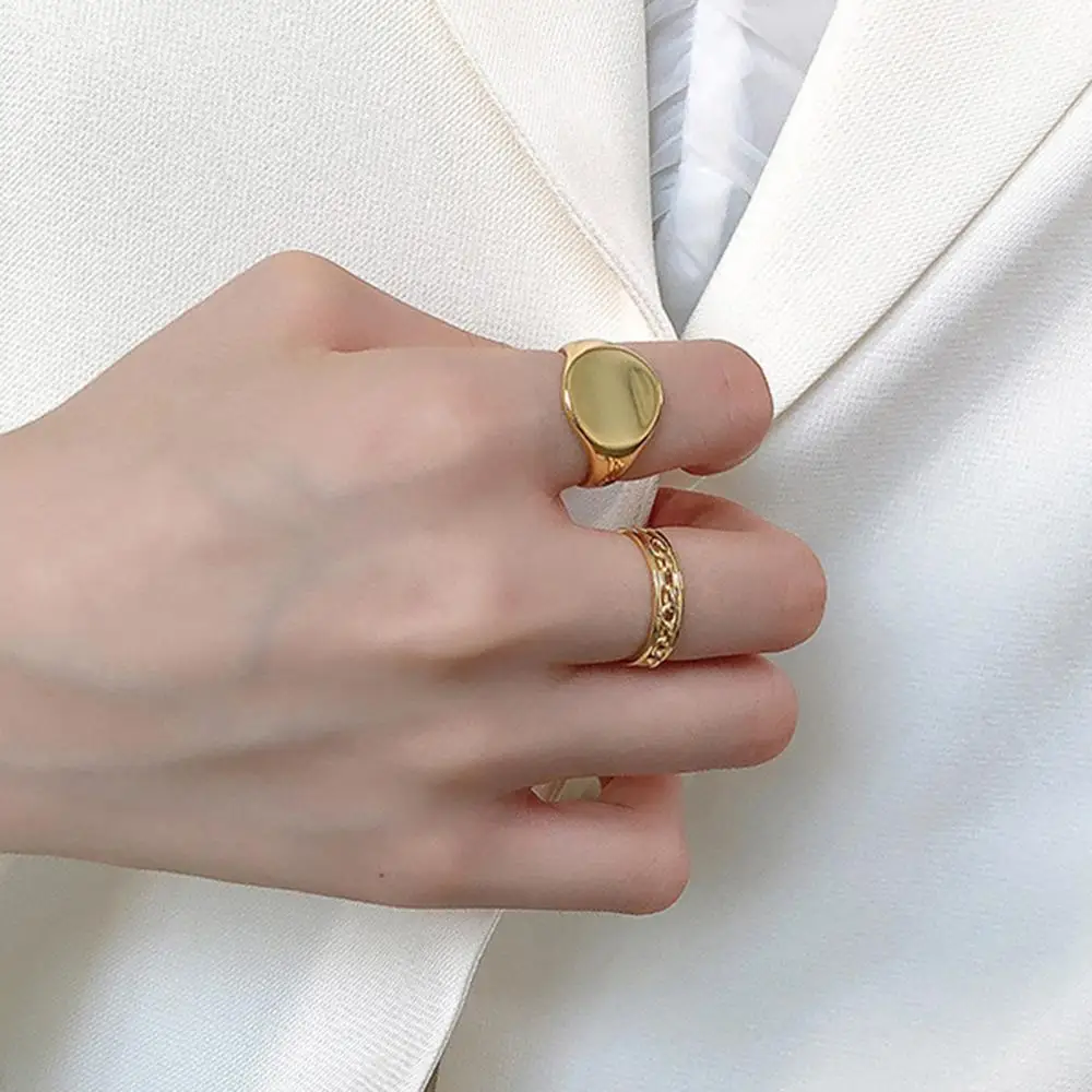 Модное глянцевое кольцо неправильной формы с геометрическим рисунком