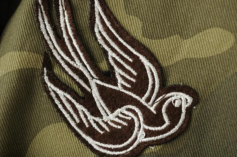 HZIJUE модная одежда с длинными рукавами chaqueta militar пальто Для женщин зеленые куртки в стиле милитари с вышивкой из Для женщин жакет, блузы, пальто