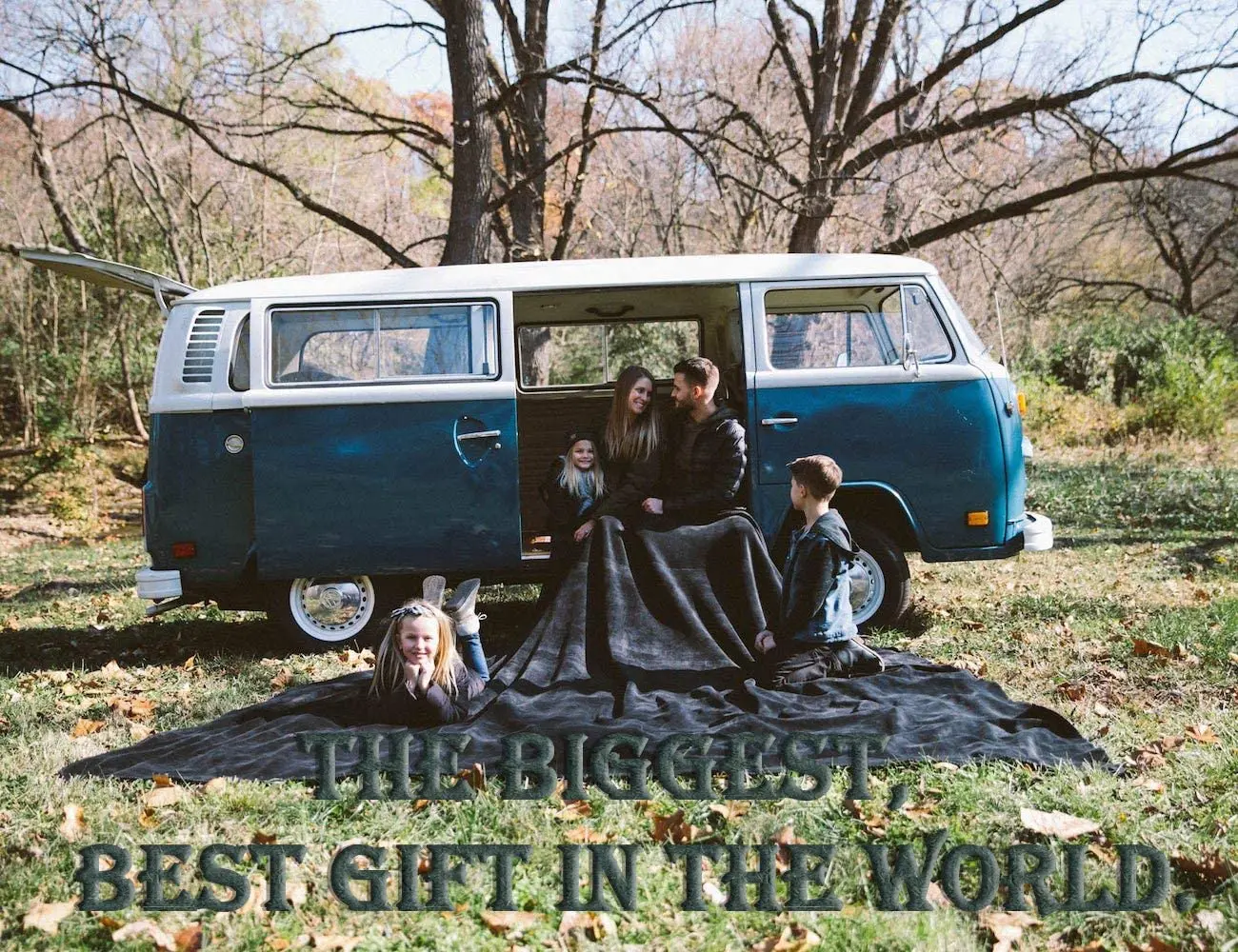 

Bell Blanket Flannel Fleece Throw Lightweight Cozy Couch Bed Soft and Warm Plush Quilt for Thanksgiving, Halloween, for Teens