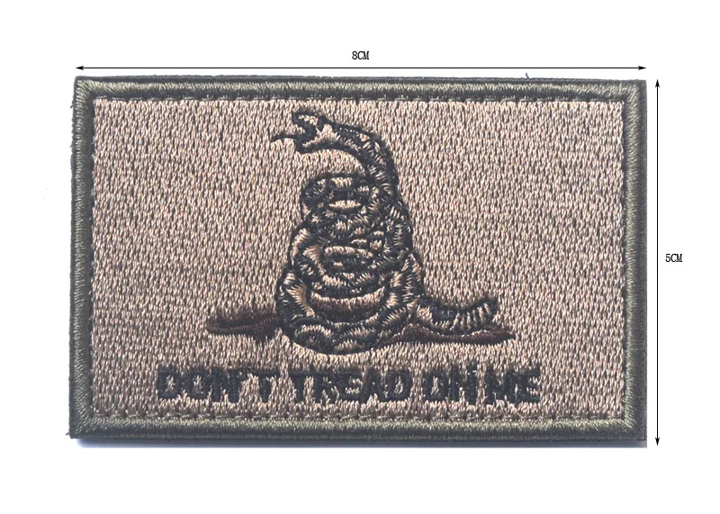 D TAN Смешная пародия мема змея не протекать на меня не шаг на Snek Meme смешной патч значок 2x3 - Цвет: D TAN