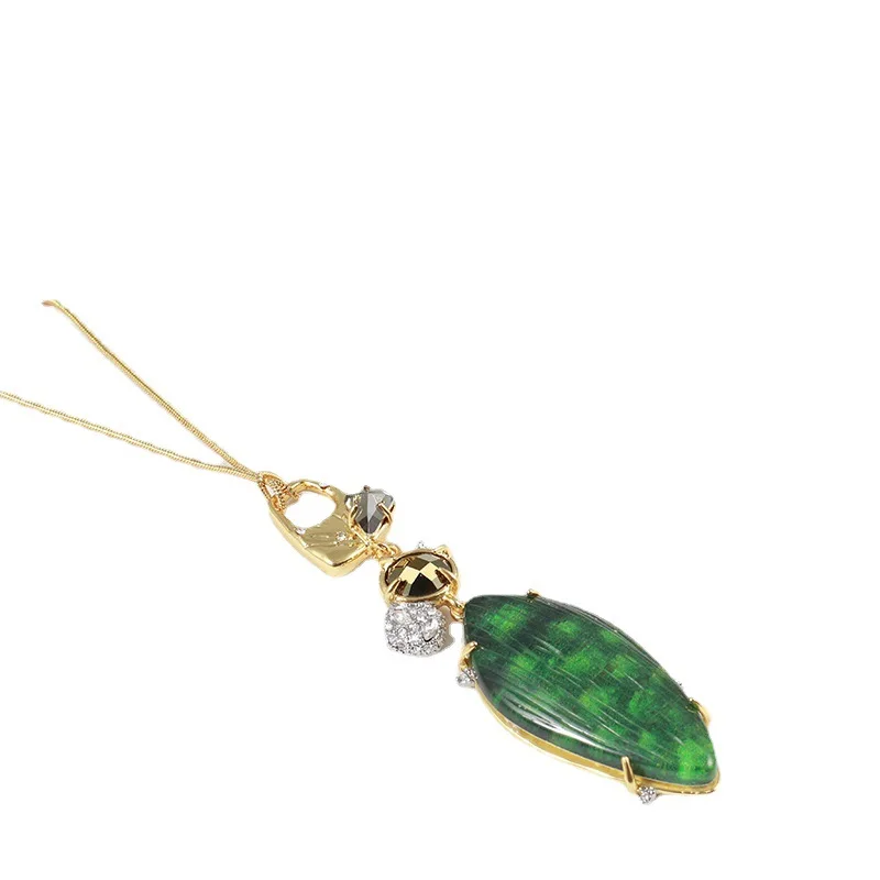 

European and American Style Simple Personality Geometric Inlaid Green Resin Long Necklace