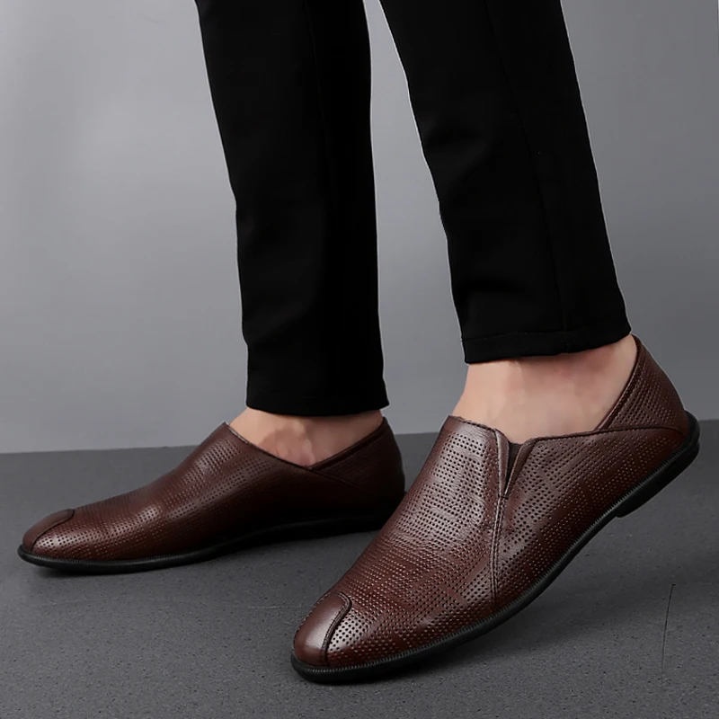 

2021 Summer Men's Shoes Casual Genuine Leather Loafers Male Classics Brown Black Derby Shoe Man Breathable Driving Shoes For Men