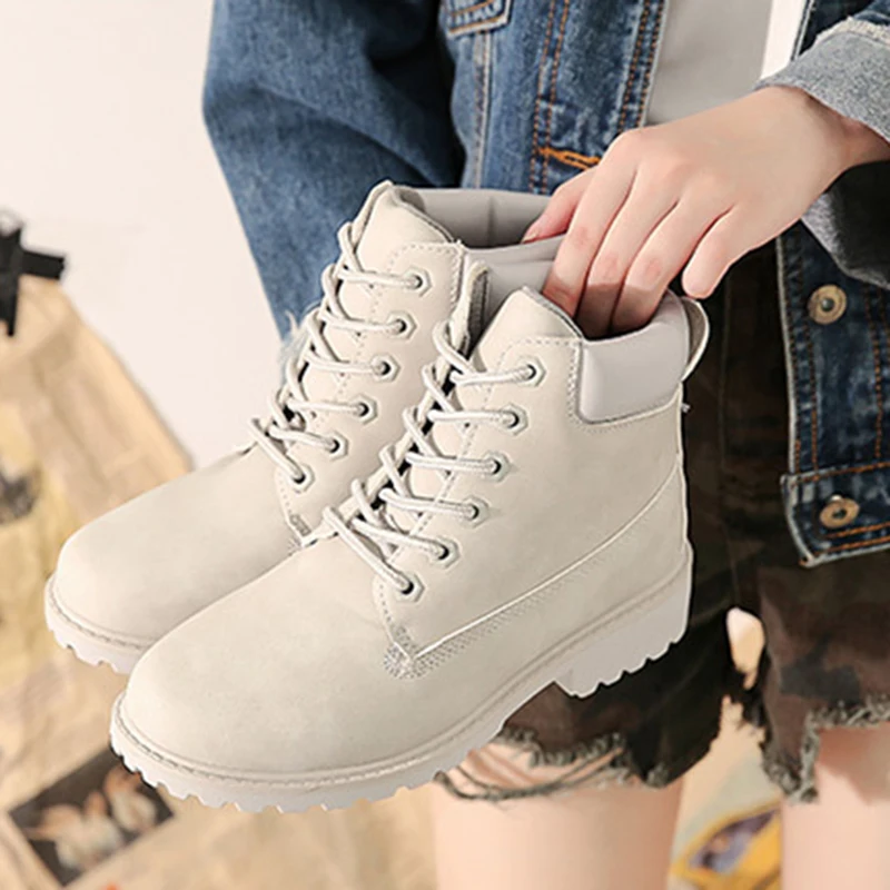 

New Martin Boots for Women 2021 Fashion Lace UP Leather Ankle Boot Autumn Winter Women's Shoes Platform Short Boots Plus Size