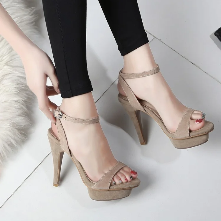 

Летние новые кожаные сандалии на высоком тонком каблуке женские сандалии из овечьей кожи с пряжкой простая женская обувь