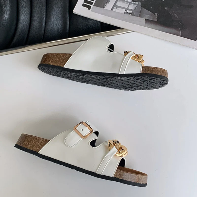 

Women Shoes Slippers For Home Female Flats Rubber Slippers Women Flip Flop Metal Decoration Slides 2021 Women Summer Footwear