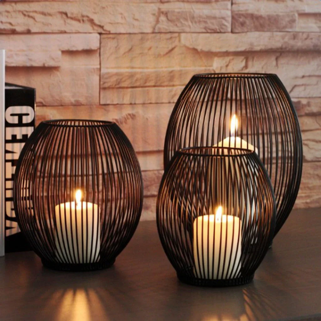 

Decorative Metal Wire Candelabra Candle Holder for Living Room Bar Party