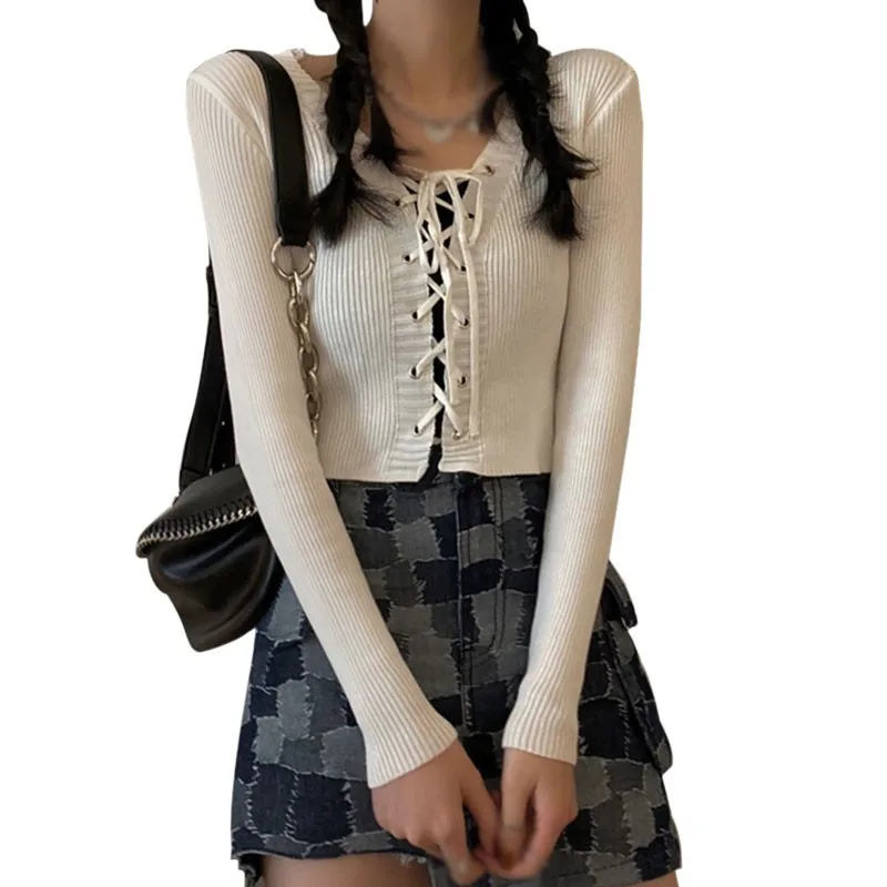 

Autumn Women Comfortable Cardigan Chest Strap All-match Age-reducing Long-sleeved Knitted Top