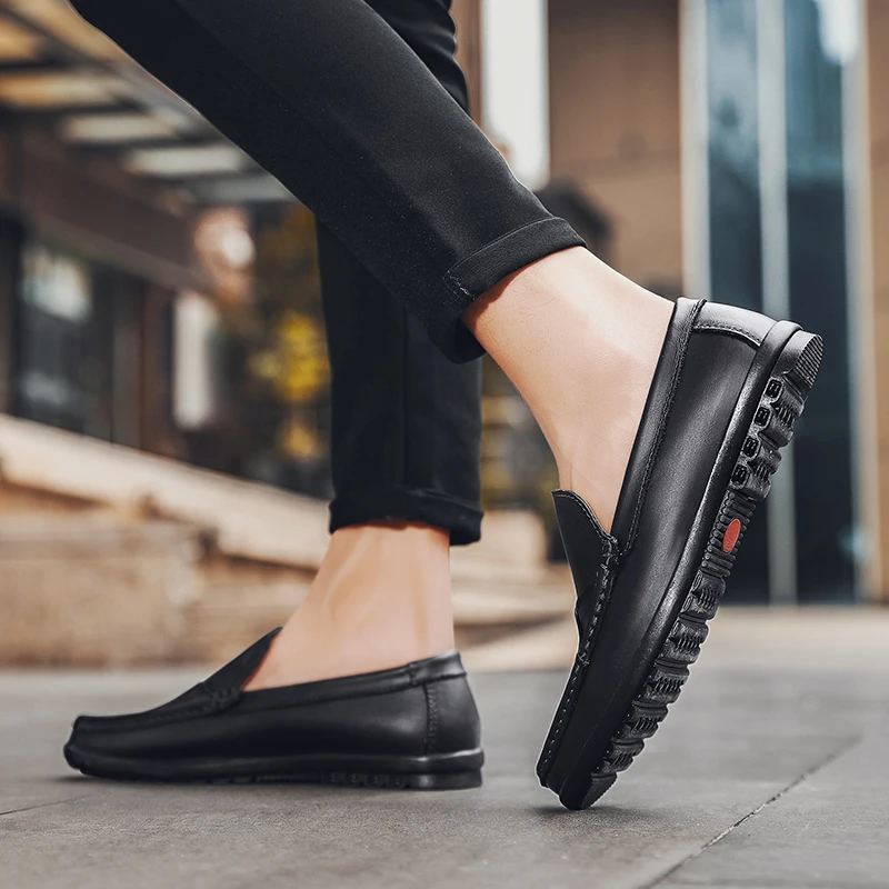 

Men Loafers Shoes Split Leather Fashion Style High Quality Casual Leather Shoes slip on Soft Flats Comfort Men Driving Shoes