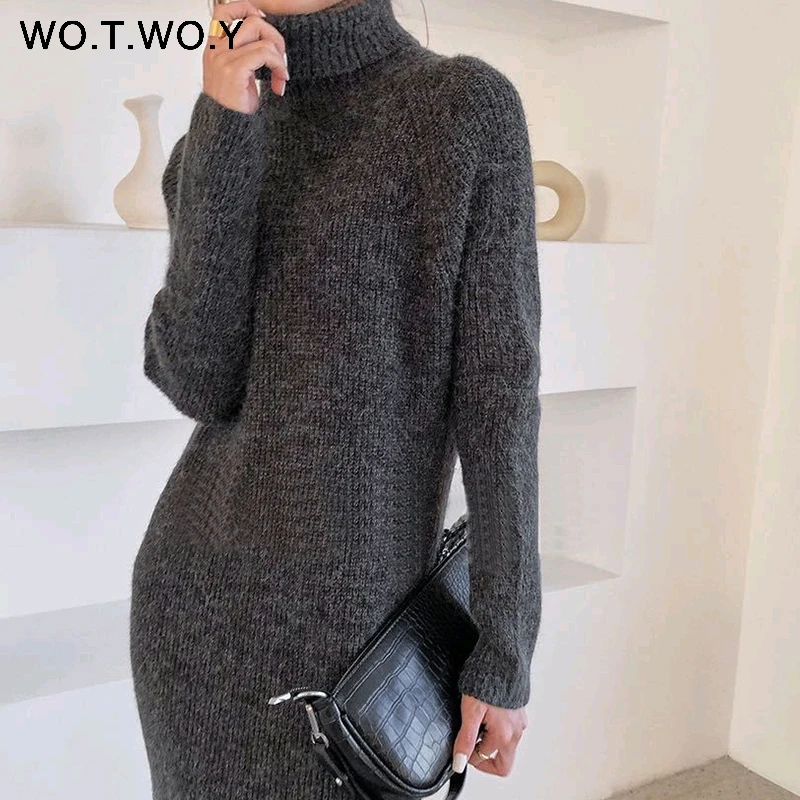 Женское платье с высоким воротом WOTWOY трикотажное плотное до середины икры