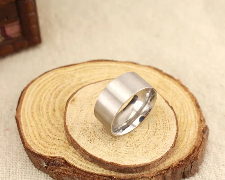 

Couple Rings Titanium Steel Rings Men's and Women's Rings Tungsten Steel Rings