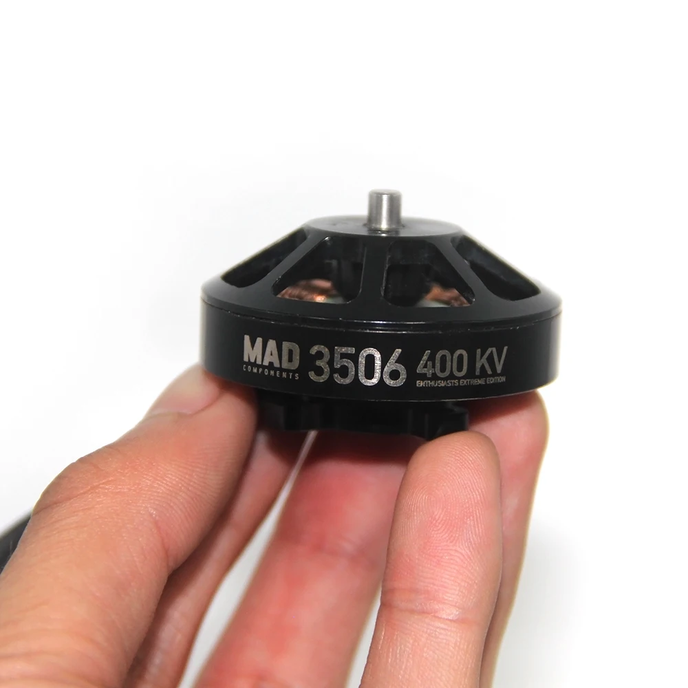Бесщеточный двигатель MAD 3506 400KV 460KV EEE для радиоуправляемого квадрокоптера