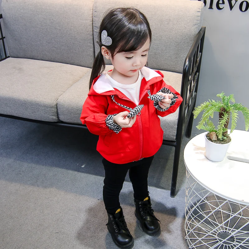 Детская ветрозащитная куртка в клетку с мультяшным сердцем | Мать и ребенок