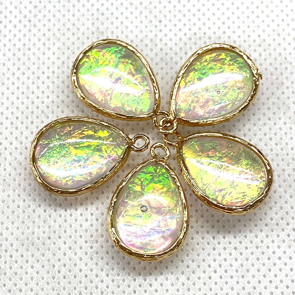

2 Pieces of Resin Synthetic Drop-shaped Pendants Exquisite Fashion Pendants DIY Jewelry Making Jewelry Accessories Size 15x23 Mm