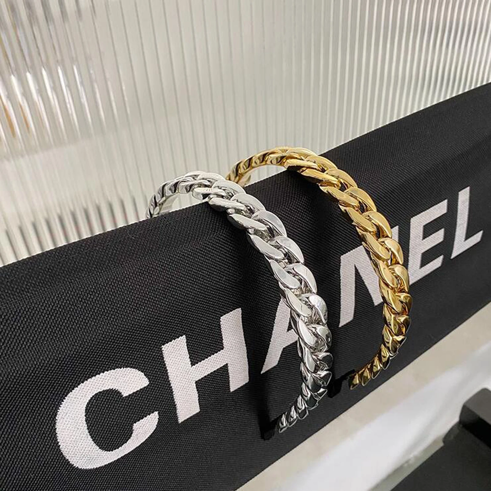 

PROLY New Fashion Women Hairband Gold Silver Alloy Chain Headband Heavy Metal Style Headwear Individuality Hair Accessories