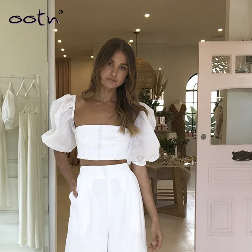 Повседневная белая блузка с пышными рукавами короткая рубашка разрезом Женская