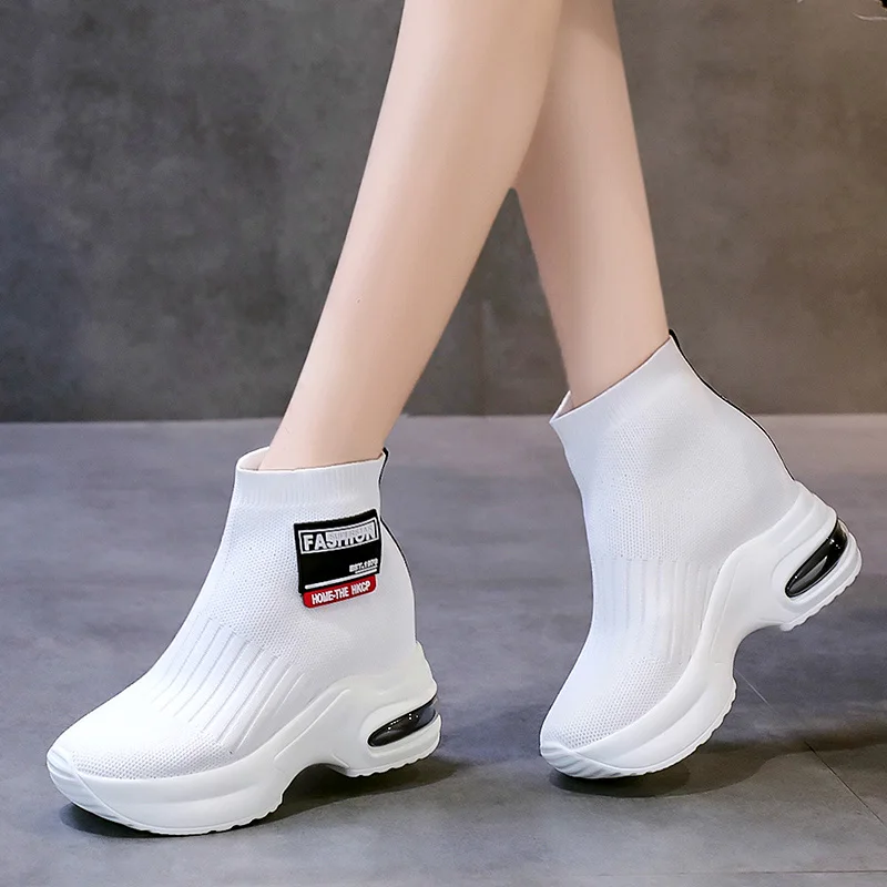 

Women Trainers Running Shoes Breathable White Fashion Sneakers 2021 Ladies Outdoor Sport Shoes Breathable Air Cushion