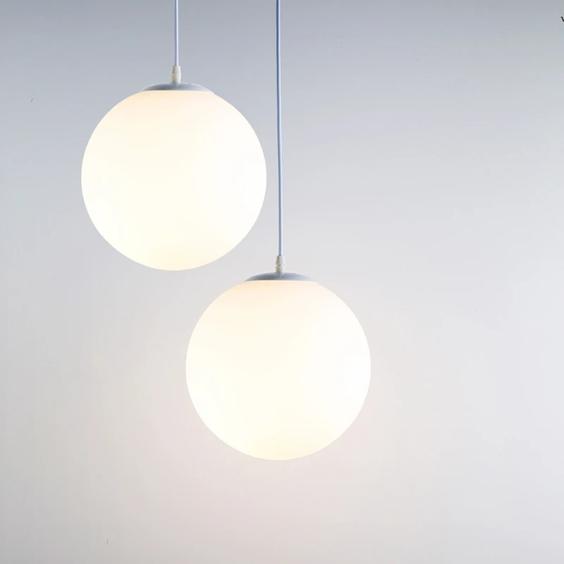 Vidrio blanco moderno bola colgante de luz moderna simple 3 cabeza 5 cabeza combinación lámpara colgante decoración industrial casa iluminación LED lámpara LED