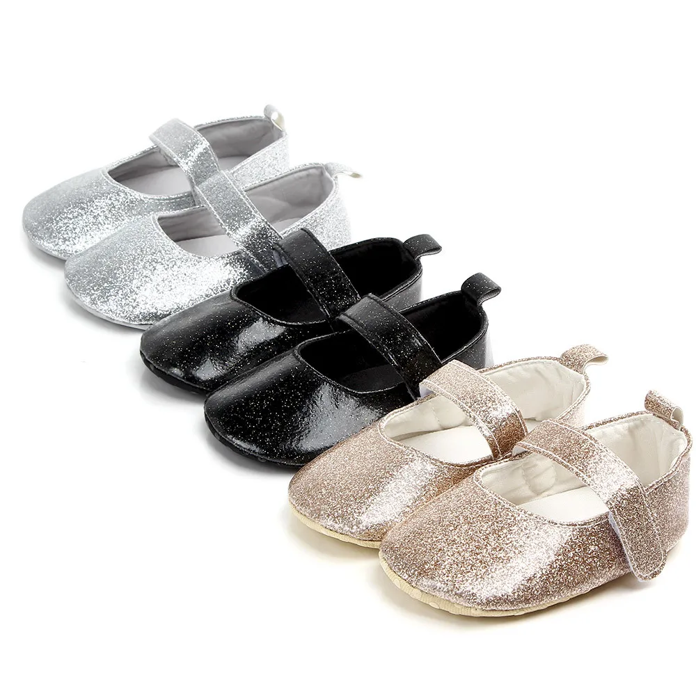 Кожаная обувь с блестками для маленьких девочек малышей повседневная на плоской