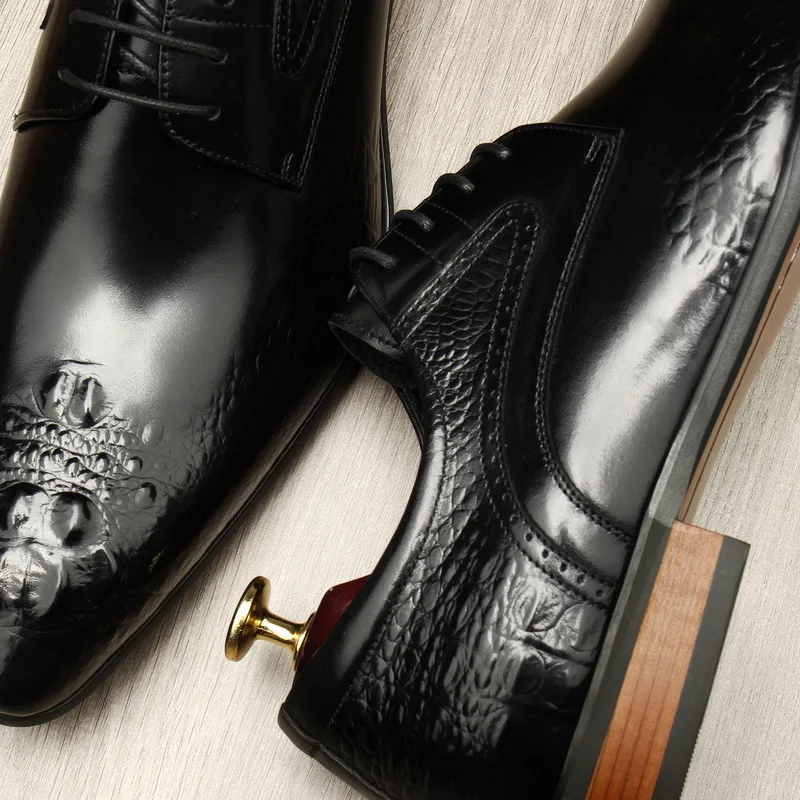 

Men's Genuine Leather Business Dress Shoes Men Retro Bullock Genuine Leather Black Brown Oxfords Black Lace Up Wedding Shoes
