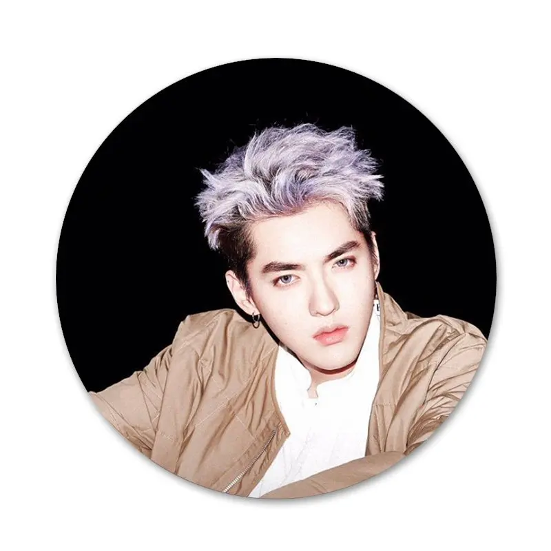 Брошь-значок Kris Wu Yifan Exo Kpop 58 мм для косплея и украшения одежды и рюкзаков.