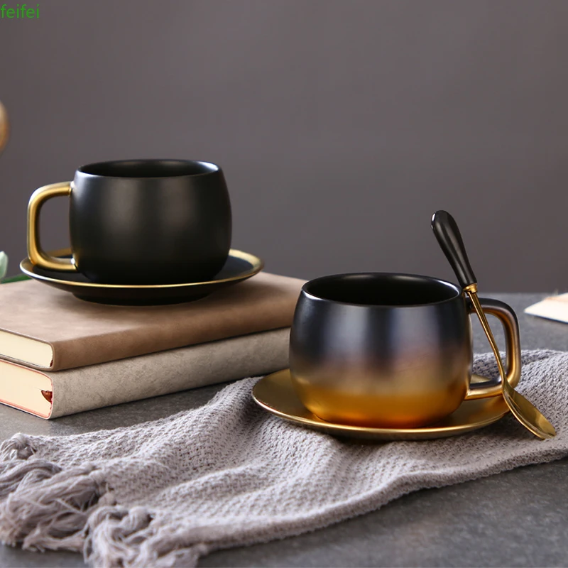 

Роскошная черно-Золотая керамическая кофейная чашка, Набор чашек для кофе, кофе, чая, завтрака, молока и блюдце с ложкой и блюдце, подарочная ...