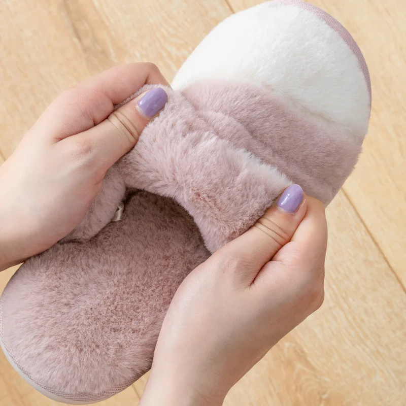 Женские шлепанцы Вьетнамки Зимняя теплая обувь модные домашние на платформе