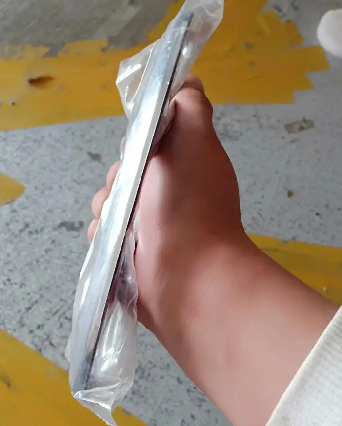 В связи с руководством по обслуживанию клиентов продажами логотипа ix35 решетки