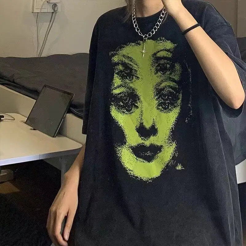 

Oversized T-shirt Y2K Grunge Summer Anime Goth Clothing Female Loose Tops Print High Street Clothing Harajuku Clothes Crop Top