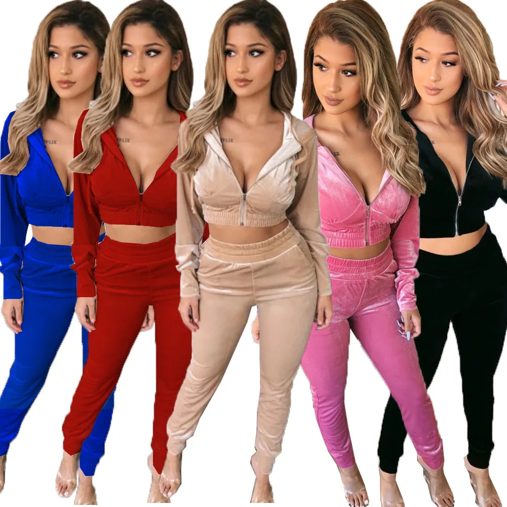 

2021 new women's fashion autumn and winter Korean velvet hooded two-piece suit