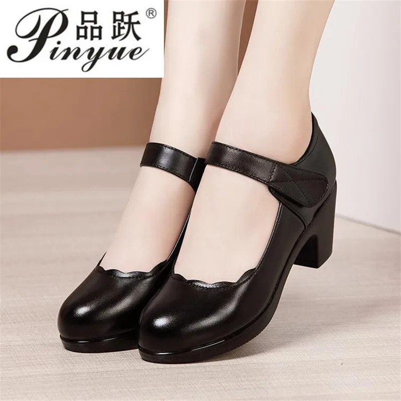 

Туфли женские классические на платформе, туфли-лодочки с круглым носком, на среднем каблуке, размеры 32-43, для офиса и работы, весна-осень 2021