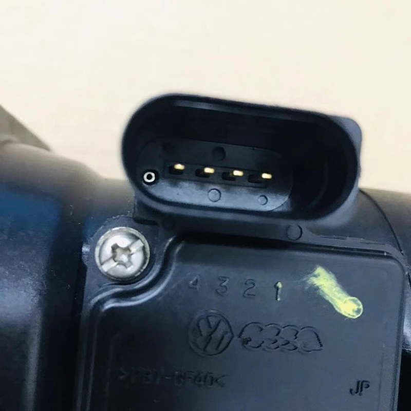 Оригинальные качественные автозапчасти датчик расхода воздуха для A4 A6 OEM 078133471E