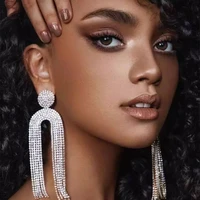 the latest luxury and shining rhinestone long chain hanging earrings are suitable for womens fashion jewelry trend earring acce