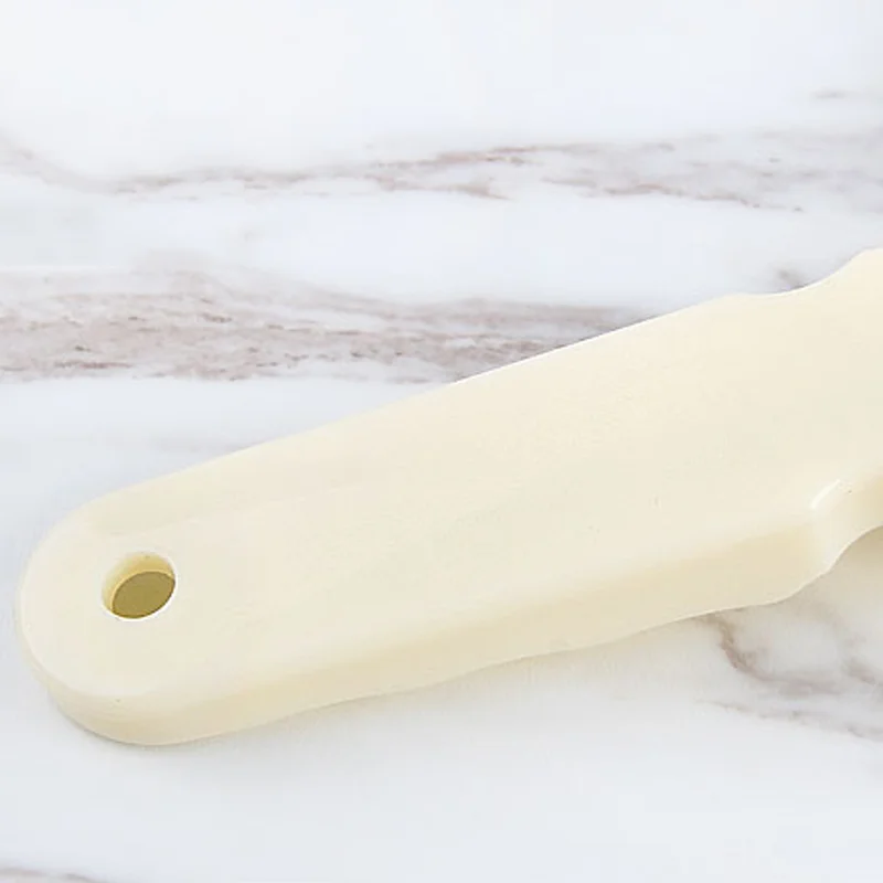 

Plastic Pizza Crust Needle Roller Puncher With Hanging Hole Detachable Dough Puncher Cooking Bakeware Kitchen Tools