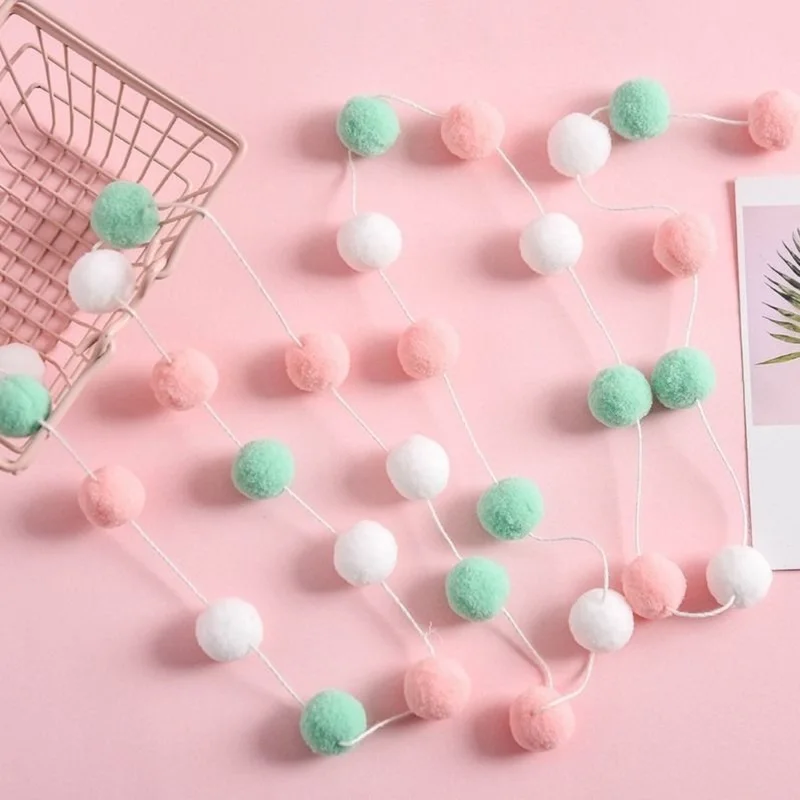 

2m Nordic Style Handmade Felt Wool Balls For Kids Room Ornament Wall Hanging Home Decor Nursery Pom Pom Garland Party Props