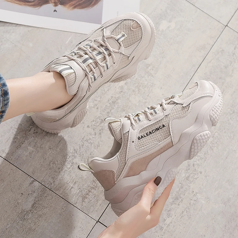 

2021 spring new sports women's shoes Korean wind net red running shoes versatile casual student shoes female father shoes