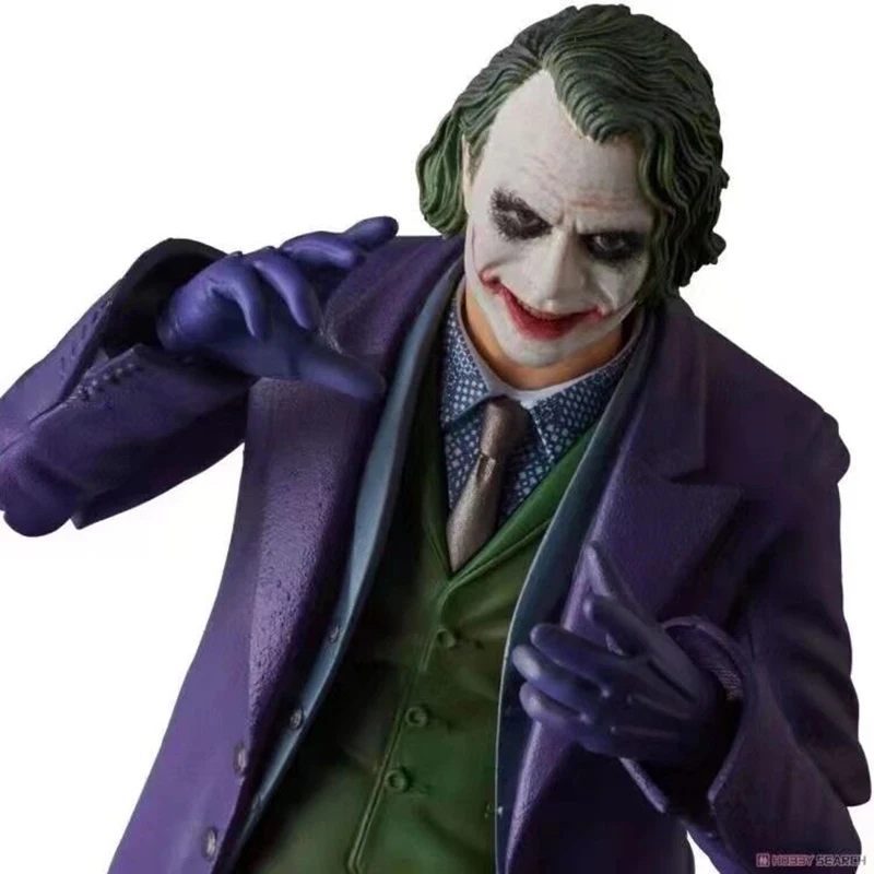 Экшн-фигурка Джокера MAFEX 051 коллекционная игрушка с шарнирным соединением 15 см -