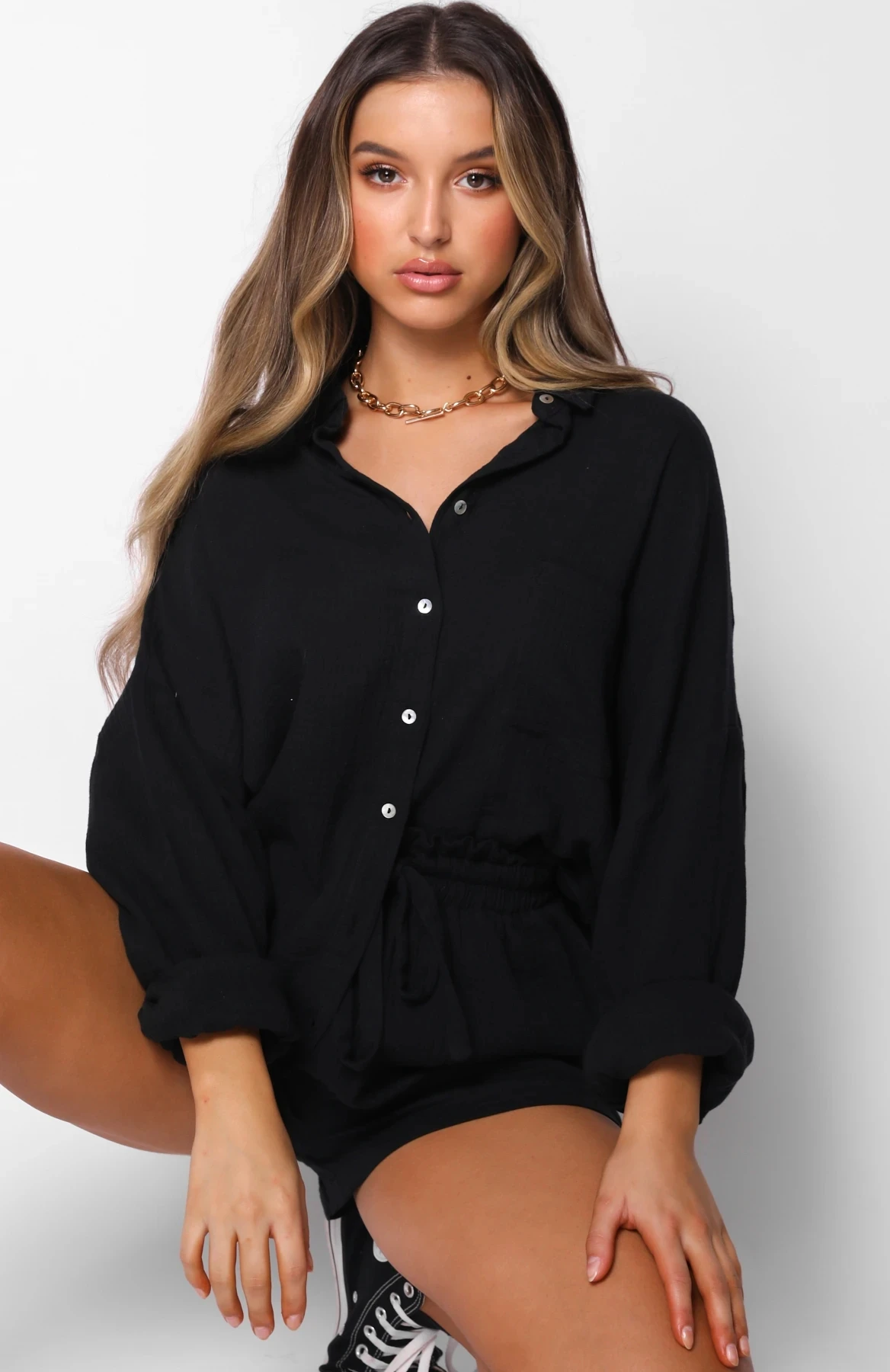 

Female 2 Pieces Suits High Waist Drawstring Casual Tops and Shorts Two-Pieces Set Women Cotton Loose Long Sleeve Shirts