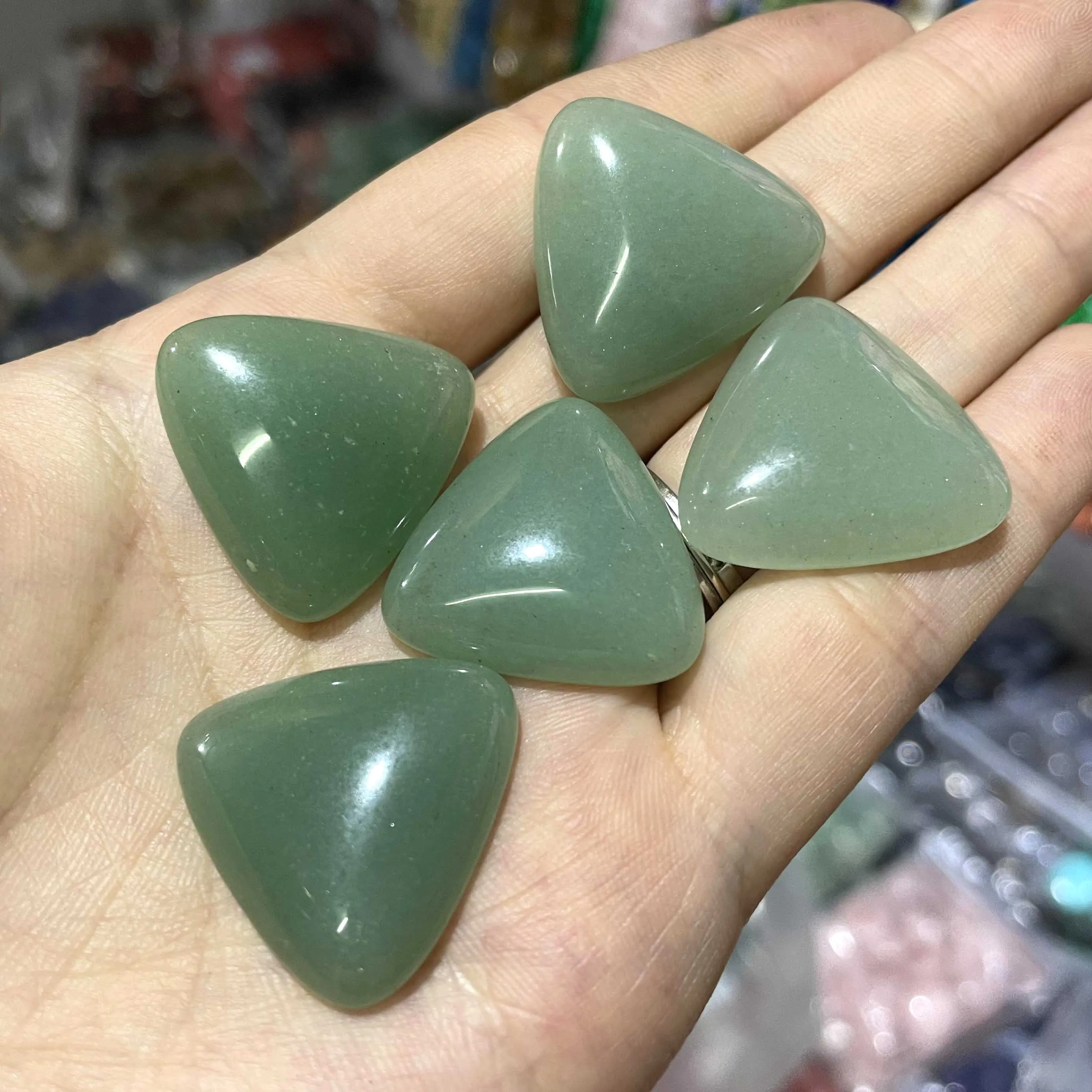 Бусины из драгоценных камней треугольной формы 25 мм | Украшения и аксессуары