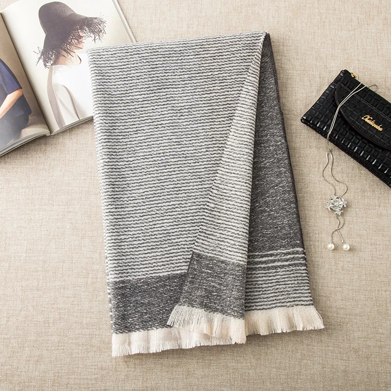 Cashmere Scarf Men Woman Tatting Split Joint Short Beard Thick Section Keep Warm Shawl Stripe Women Male Scarf For Ladies - Цвет: Gray