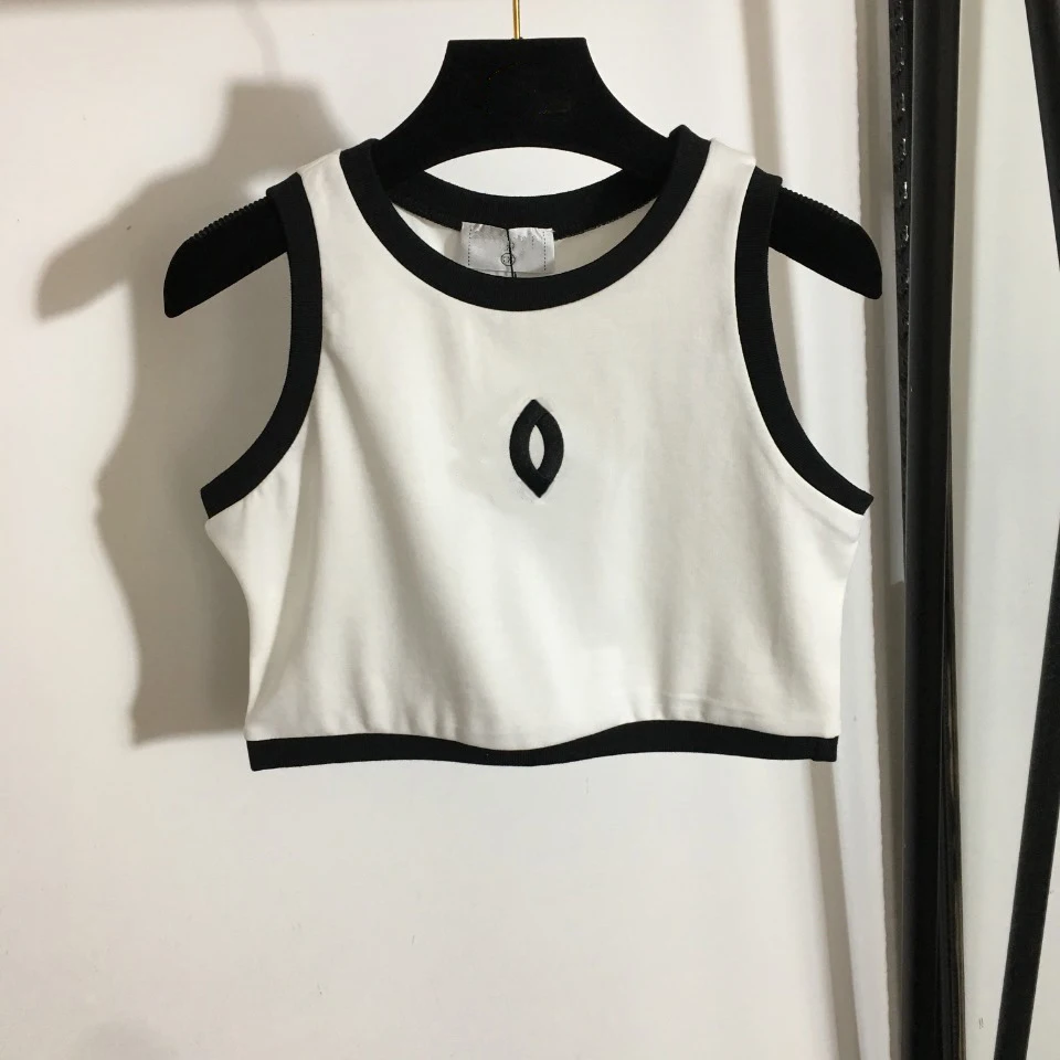 

High Quality Tank Tops Sexy Crop Top Vest Solid Female Off Shoulder Knitted Black White Women Tops Female Hot Outwear Outfits