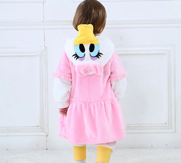 Одежда для маленьких девочек розовый комбинезон на утином пуху зимний молнии