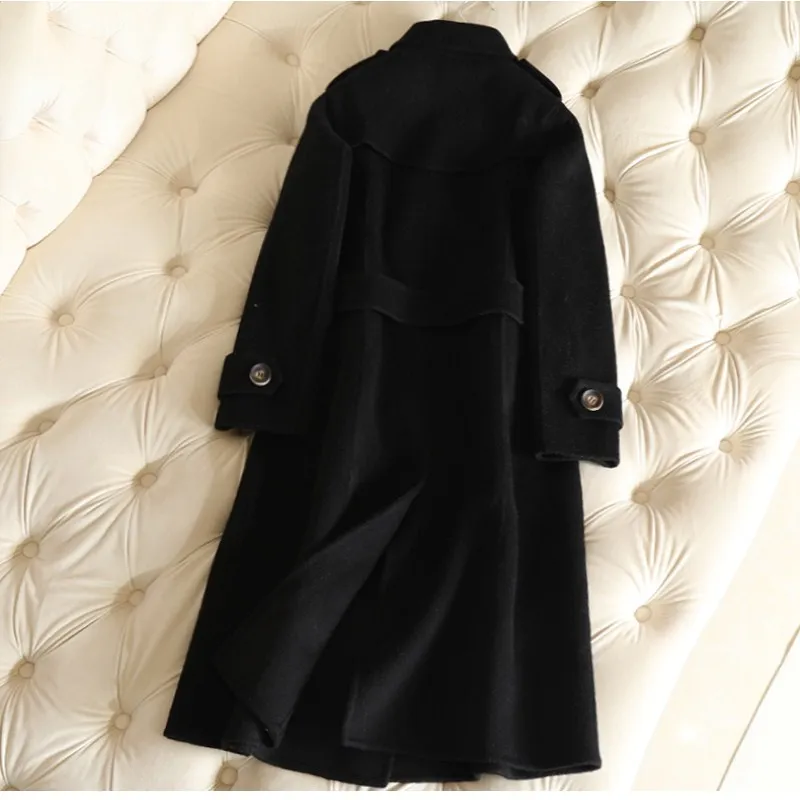 Женское длинное кашемировое пальто облегающее черное шерстяное с V-образным